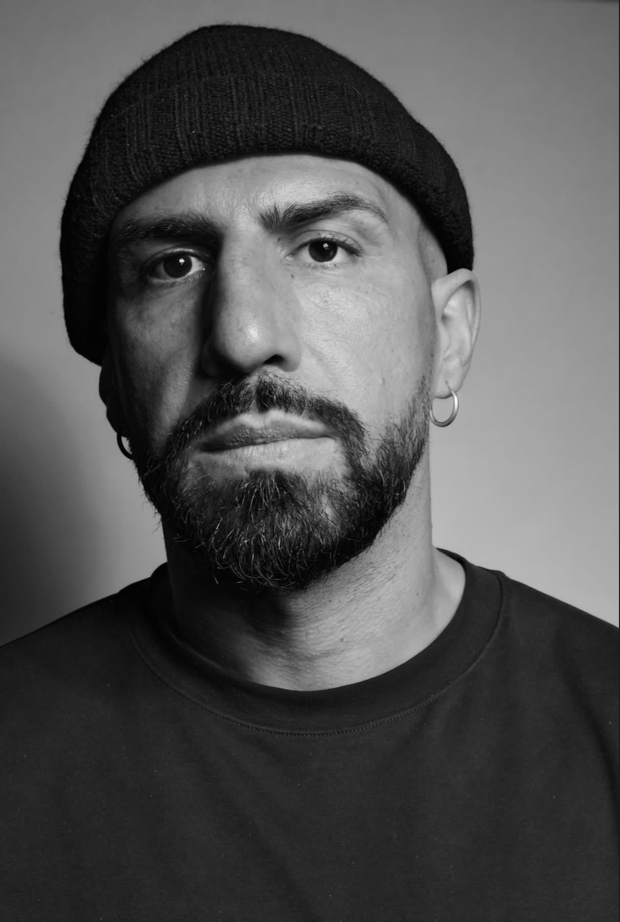 Kennt & erkennt die Str&ouml;mungen im M&auml;nnermarkt: Friseurunternehmer und Trend-Experte Said Rubiaii